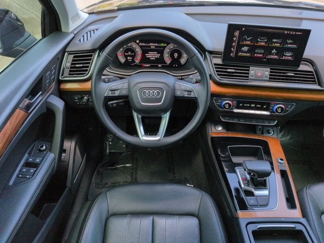 2022 Audi Q5 S line Premium Plus