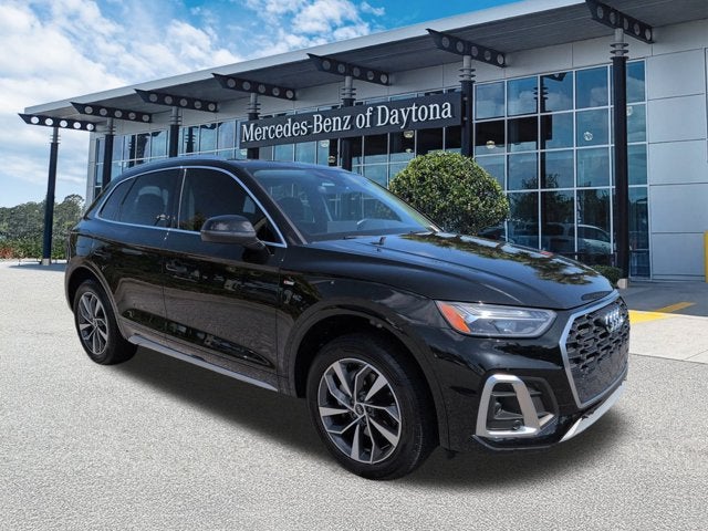 2022 Audi Q5 S line Premium Plus