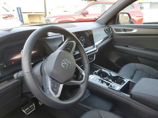 2026 Volkswagen Atlas Cross Sport 2.0T SEL R-Line Black