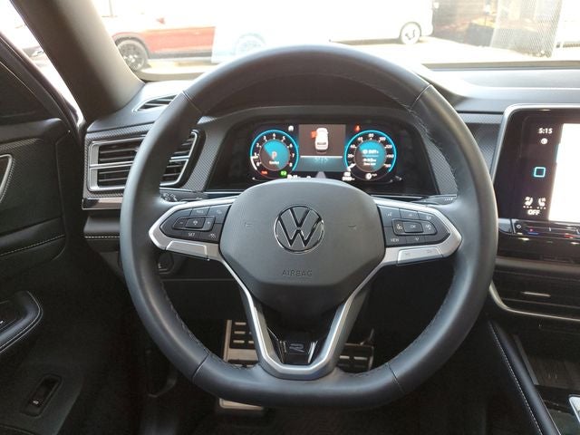 2026 Volkswagen Atlas Cross Sport 2.0T SEL R-Line Black