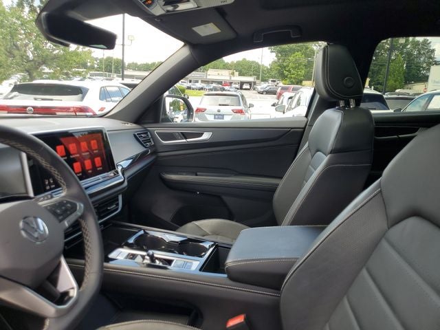 2024 Volkswagen Atlas Cross Sport 2.0T SEL