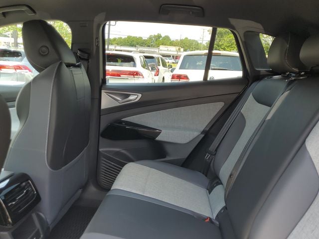 2025 Volkswagen ID.4 Pro