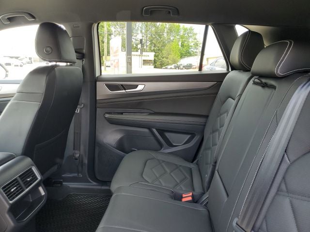 2025 Volkswagen Atlas Cross Sport 2.0T SE