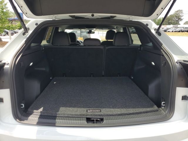 2025 Volkswagen Atlas Cross Sport 2.0T SE