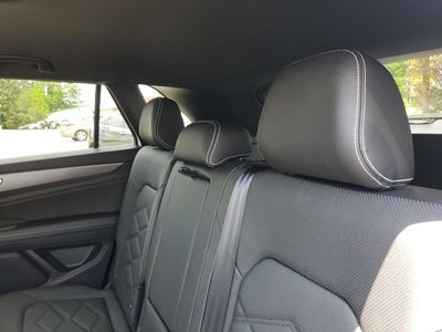 2025 Volkswagen Atlas Cross Sport 2.0T SE