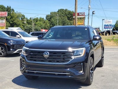 2026 Volkswagen Atlas Cross Sport 2.0T SEL Premium R-Line