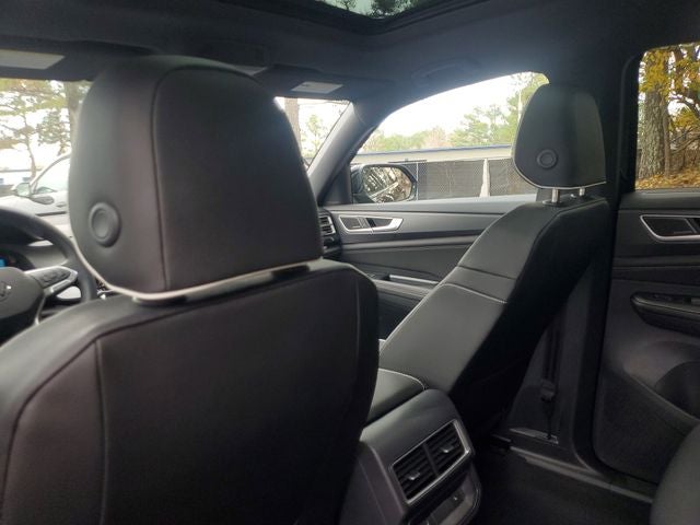 2026 Volkswagen Atlas Cross Sport 2.0T SEL Premium R-Line