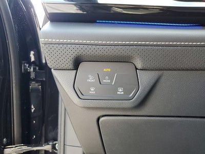 2025 Volkswagen Atlas Cross Sport 2.0T SEL Premium R-Line