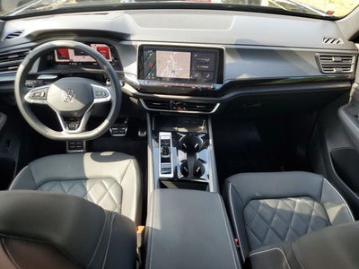 2024 Volkswagen Atlas Cross Sport 2.0T SEL Premium R-Line