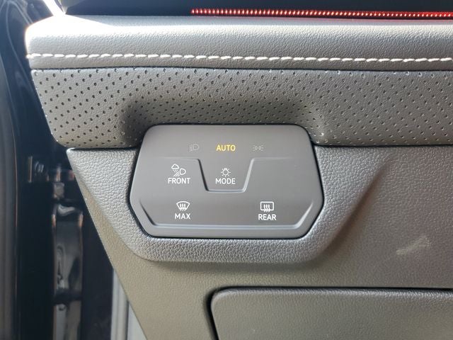 2024 Volkswagen Atlas Cross Sport 2.0T SEL Premium R-Line