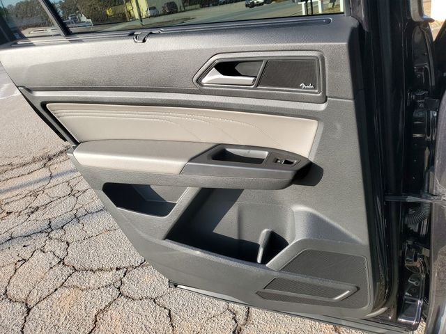 2023 Volkswagen Atlas 3.6L V6 SEL Premium R-Line