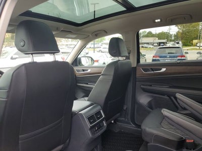 2025 Volkswagen Atlas 2.0T SEL Premium R-Line