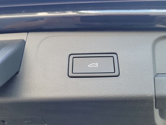 2026 Volkswagen Atlas SE w/Technology