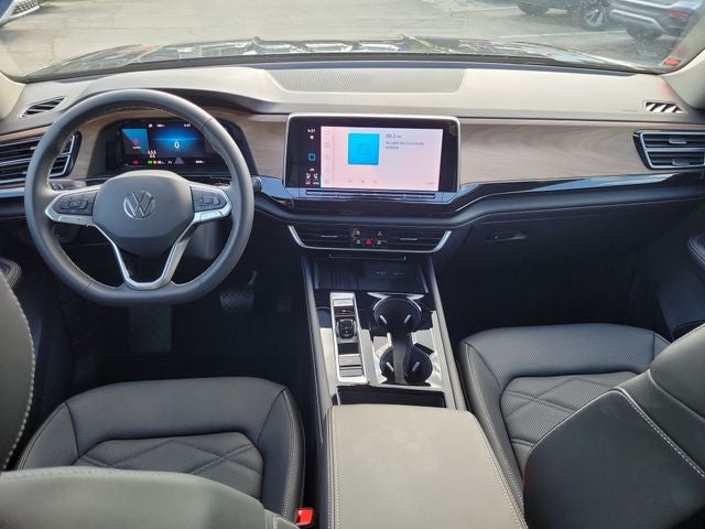 2026 Volkswagen Atlas SE w/Technology