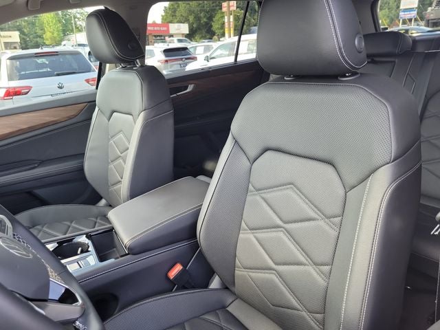 2026 Volkswagen Atlas SE w/Technology