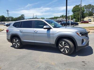 2025 Volkswagen Atlas 2.0T SE w/Technology
