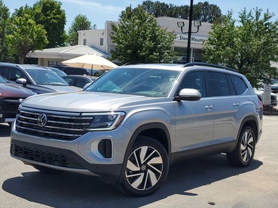 2025 Volkswagen Atlas 2.0T SE w/Technology