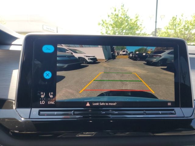 2025 Volkswagen Atlas Cross Sport 2.0T SE