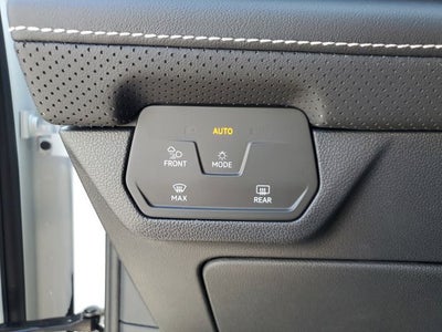 2025 Volkswagen Atlas Cross Sport 2.0T SE