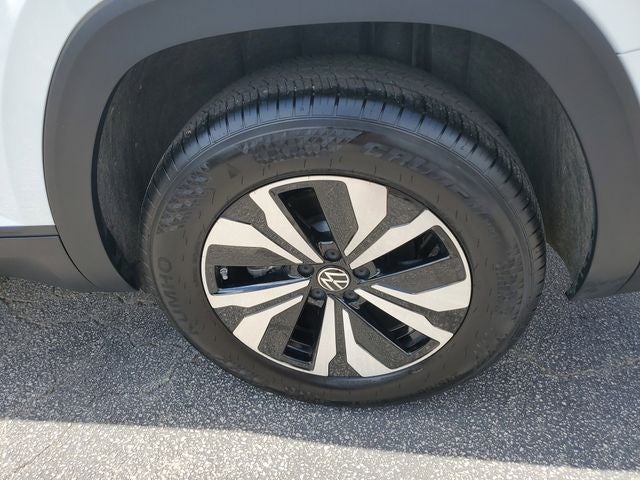 2025 Volkswagen Atlas 2.0T SE