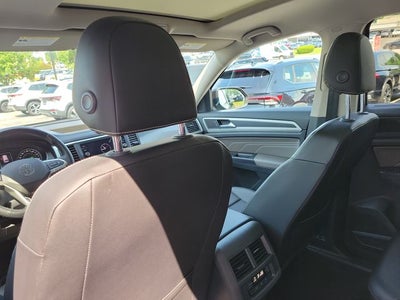 2021 Volkswagen Atlas 3.6L V6 SE w/Technology R-Line