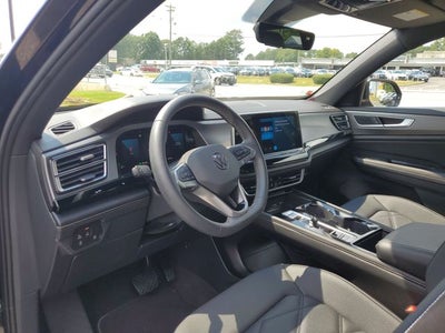 2024 Volkswagen Atlas Cross Sport 2.0T SE w/Technology