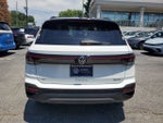 2025 Volkswagen Taos 1.5T SE Black