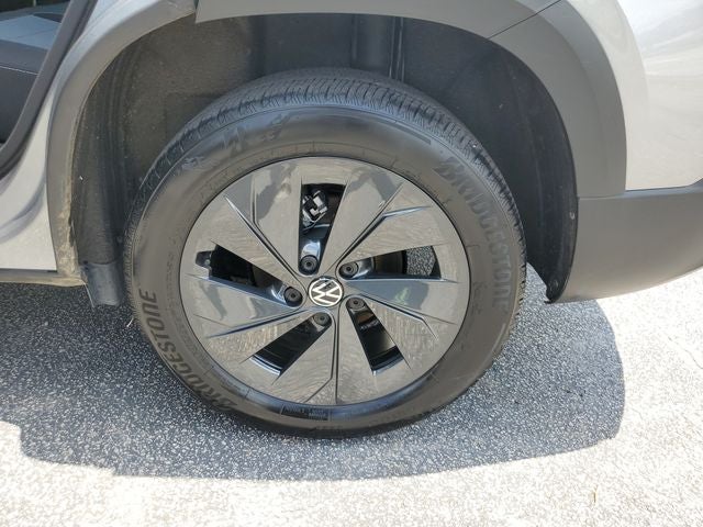 2025 Volkswagen Taos 1.5T S