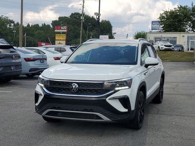 2023 Volkswagen Taos 1.5T SE