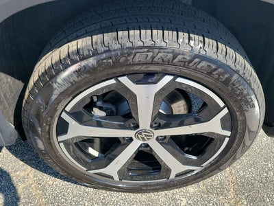 2025 Volkswagen Tiguan 2.0T SE
