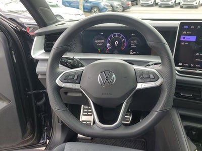 2025 Volkswagen Tiguan 2.0T SE R-Line Black