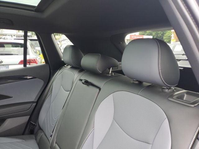 2025 Volkswagen Tiguan 2.0T SE R-Line Black