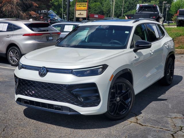 2025 Volkswagen Tiguan 2.0T SE R-Line Black