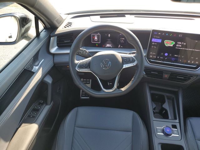 2025 Volkswagen Tiguan 2.0T SE R-Line Black