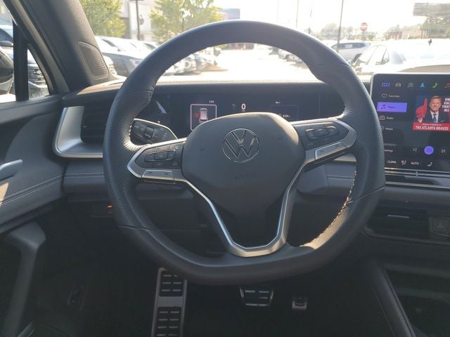 2025 Volkswagen Tiguan 2.0T SE R-Line Black