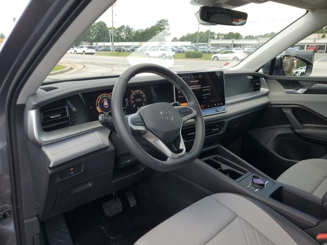 2025 Volkswagen Tiguan 2.0T SE