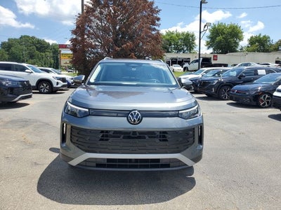 2025 Volkswagen Tiguan 2.0T SE