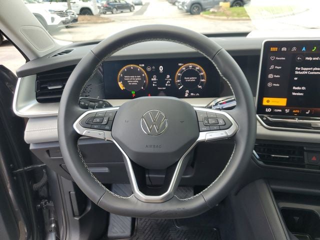 2025 Volkswagen Tiguan 2.0T SE