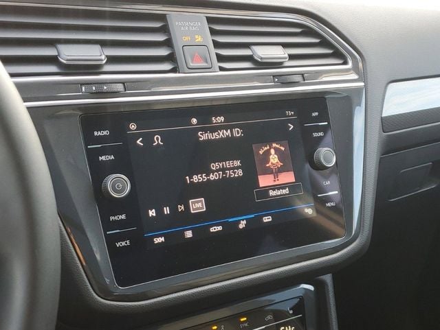 2023 Volkswagen Tiguan 2.0T SE