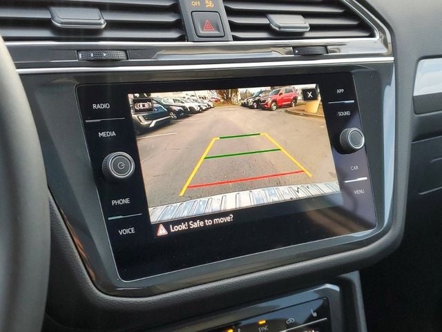 2023 Volkswagen Tiguan 2.0T SE