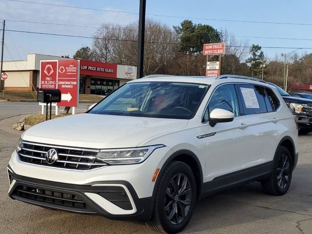 2023 Volkswagen Tiguan 2.0T SE