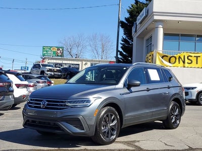 2023 Volkswagen Tiguan 2.0T SE