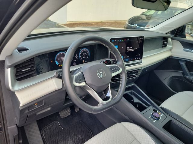 2025 Volkswagen Tiguan 2.0T SE
