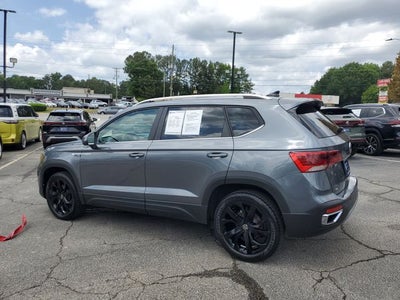2023 Volkswagen Taos 1.5T SE