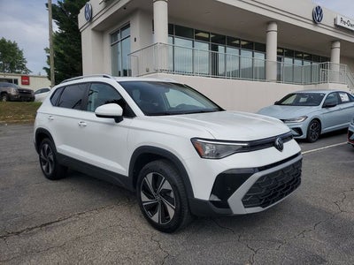 2025 Volkswagen Taos 1.5T SE