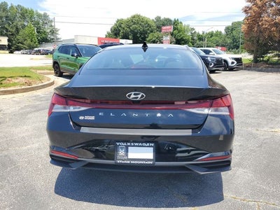2023 Hyundai Elantra SEL