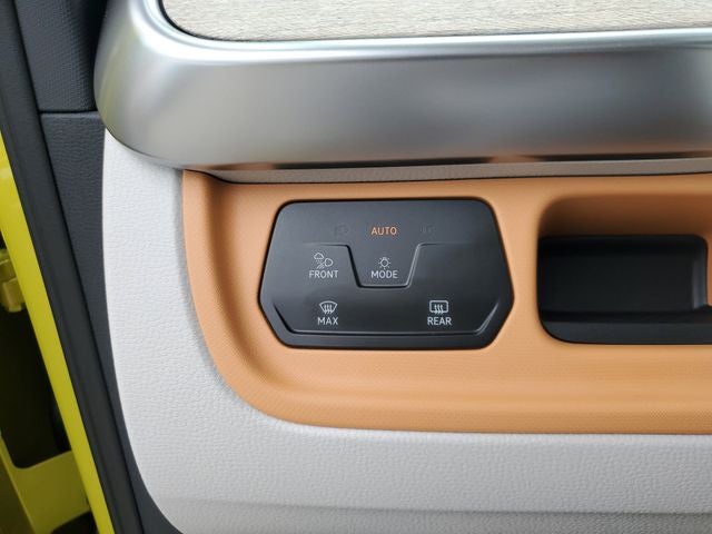 2025 Volkswagen ID. Buzz Pro S Plus