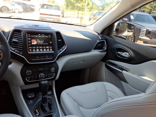 2021 Jeep Cherokee Latitude Lux