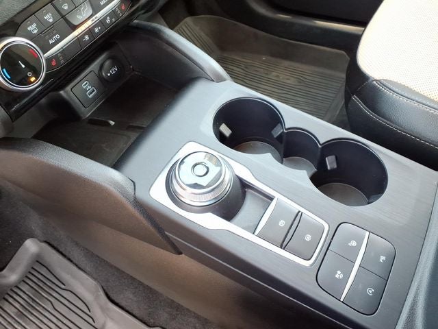 2022 Ford Escape Titanium Elite