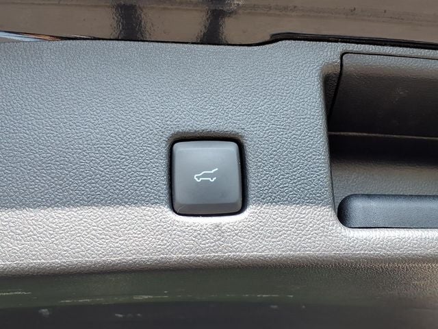 2022 Ford Escape Titanium Elite